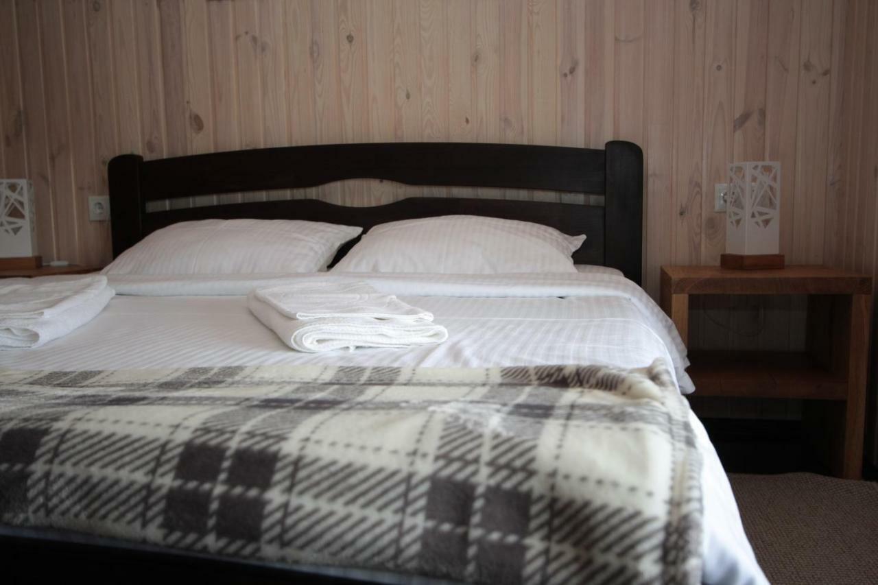 Ostrivky Hotel Svityaz' Luaran gambar